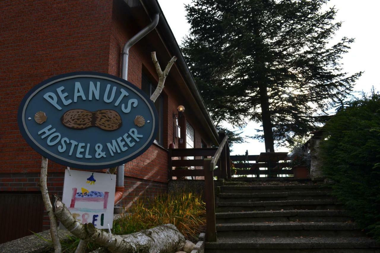 Peanuts Hostel & Meer Surendorf Exterior foto